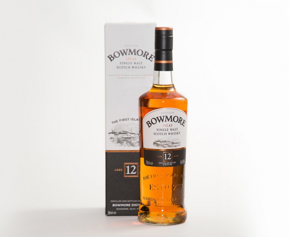 Виски bowmore 12. Виски Bowmore 25 yo, 0.7 л. Виски Bowmore 12 small batch 0.7 л. Виски Бомо 12 лет. Виски Bowmore no.1 + GB.