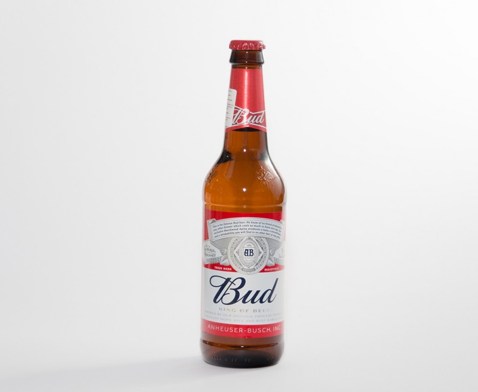 Пиво бад красное. Пиво "Bud Light" 0,44л ст/б 4,1%. Пиво светлое Bud 0.47 л. Пиво светлое Bud 0.5 л. Пиво Bud крепость.